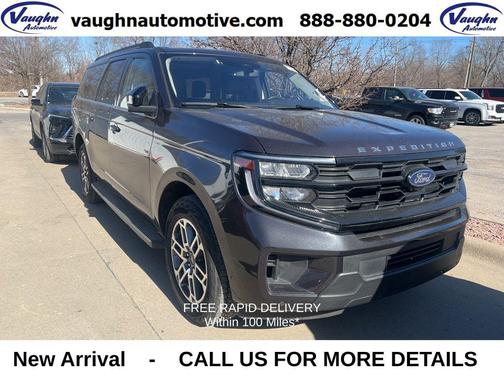 2025 Ford Expedition Max Active 4x4