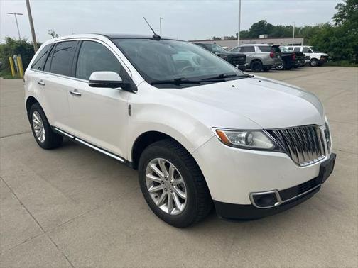 2015 Lincoln MKX Base
