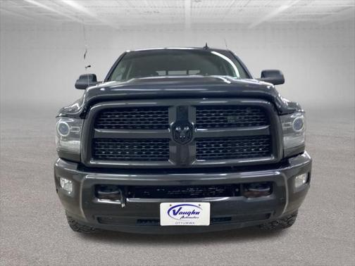 2017 RAM 2500 Laramie Crew Cab 4x4 6'4' Box