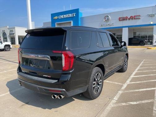 2024 GMC Yukon 4WD AT4