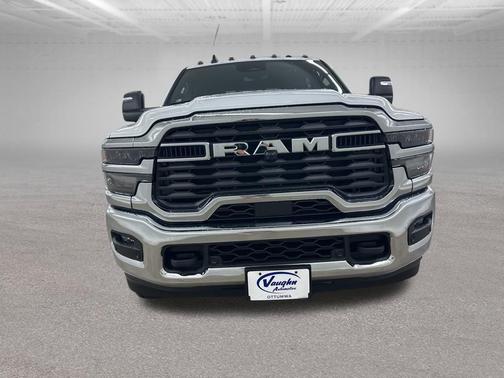 2025 RAM 3500 Tradesman Crew Cab 4x4 8' Box