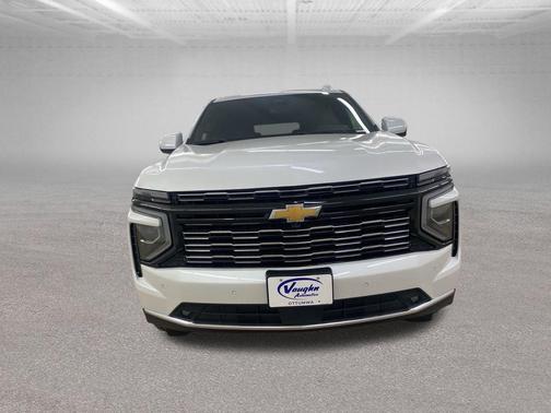 2025 Chevrolet Suburban 4WD High Country