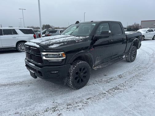 2021 RAM 2500 Laramie Crew Cab 4x4 6'4' Box