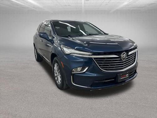 2022 Buick Enclave AWD Essence