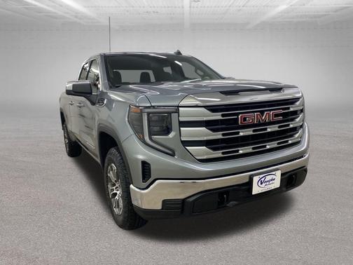 2025 GMC Sierra 1500 SLE