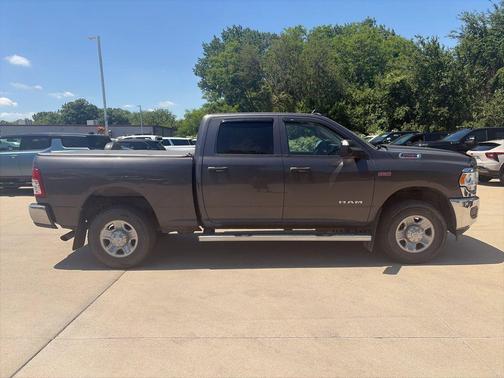 Granite Crystal Metallic Clearcoat 2020 RAM 2500 Tradesman Crew Cab 4X4 6'4' Box