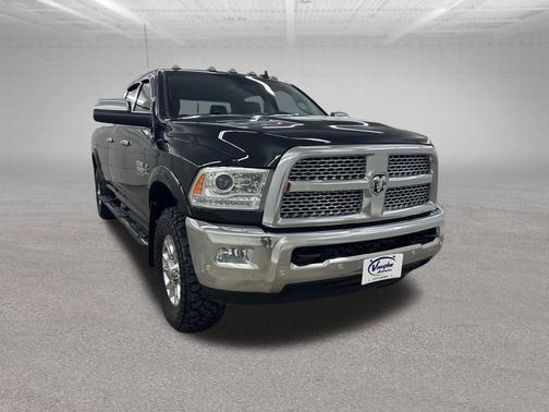 2016 RAM 3500 Laramie