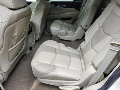 2015 Cadillac Escalade Premium