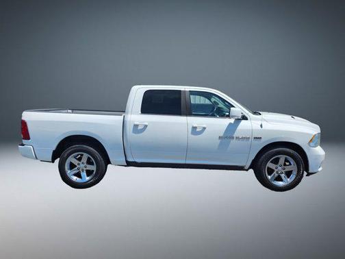 2011 Dodge Ram 1500 Sport