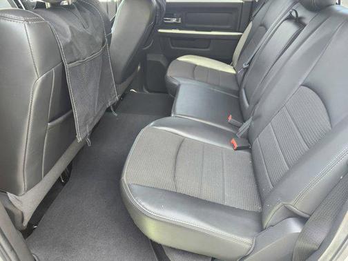 2011 Dodge Ram 1500 Sport