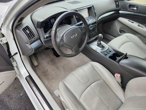 2012 INFINITI G37x Base