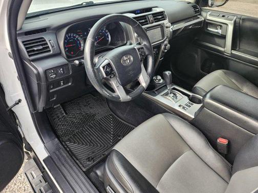 2015 Toyota 4Runner SR5