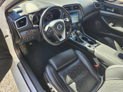 2017 Nissan Maxima 3.5 Platinum
