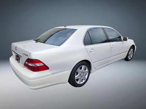 2004 Lexus LS 430 Base