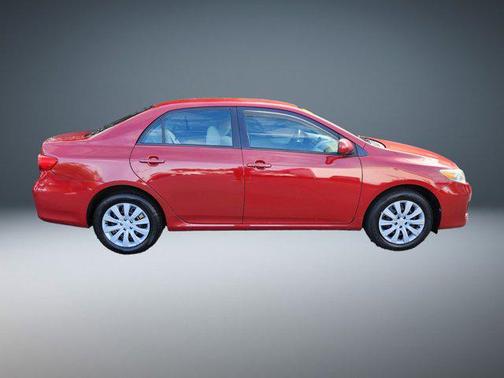 2012 Toyota Corolla LE