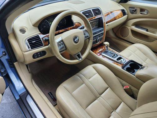 2007 Jaguar XK Base