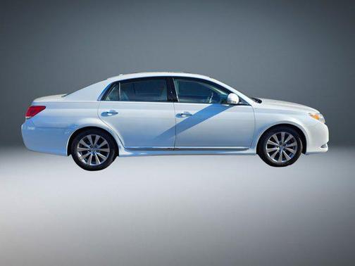 2012 Toyota Avalon Base
