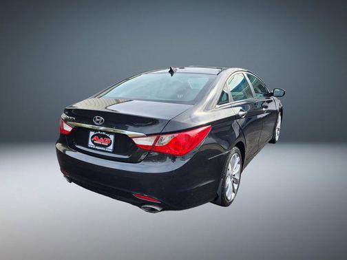 2013 Hyundai SONATA SE