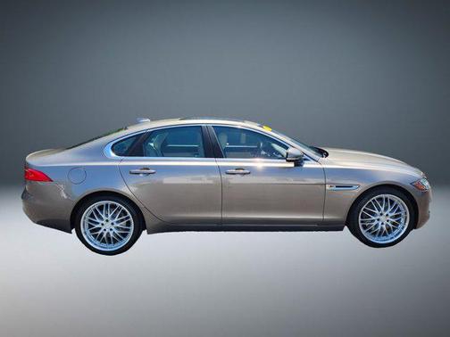 2016 Jaguar XF 35t Prestige