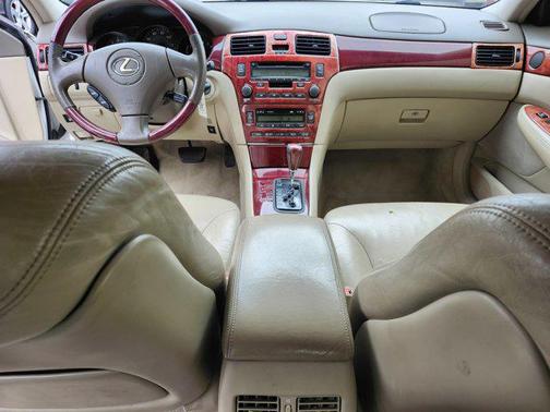 2003 Lexus ES 300 Base