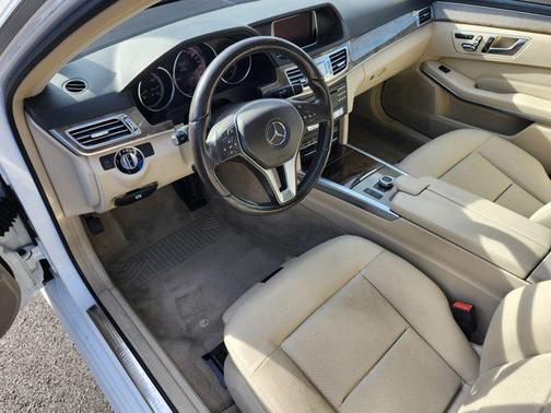 2016 Mercedes-Benz E-Class 