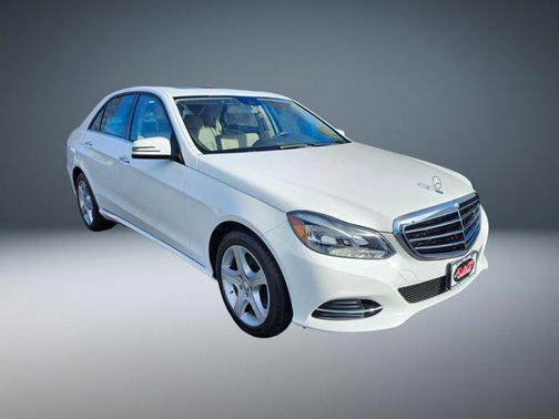 2016 Mercedes-Benz E-Class 