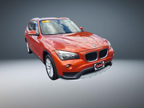 Valencia Orange Metallic 2015 BMW X1 xDrive 28i
