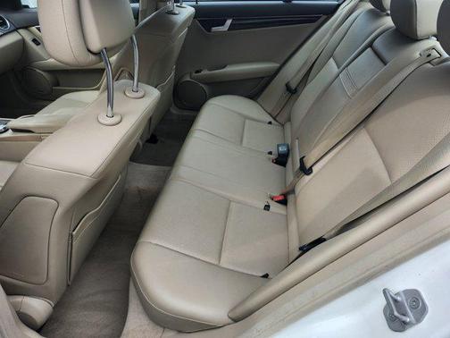 2014 Mercedes-Benz C-Class C 300 4MATIC Luxury