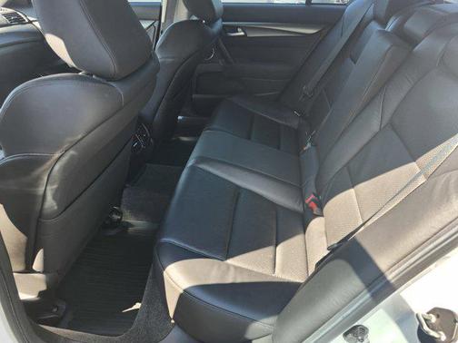 2012 Acura TL Technology
