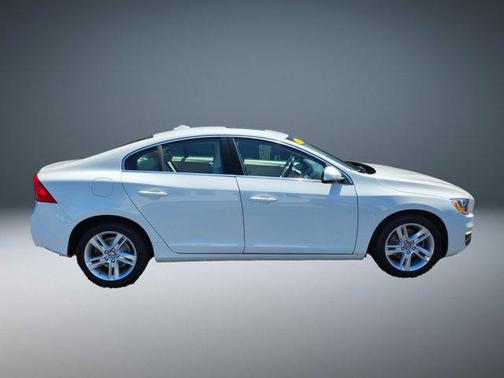 2015 Volvo S60 T5 Premier