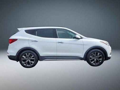 2018 Hyundai Santa Fe Sport 2.0L Turbo Ultimate