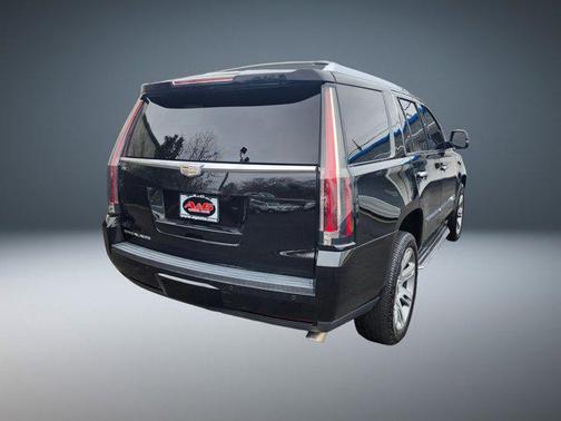 2016 Cadillac Escalade Luxury