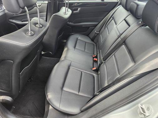 2016 Mercedes-Benz E-Class 