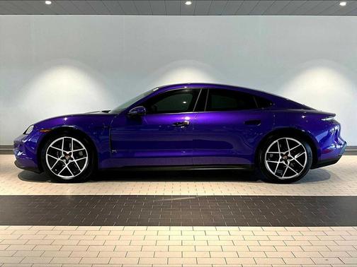 Purple Sky Metallic 2025 Porsche Taycan 4