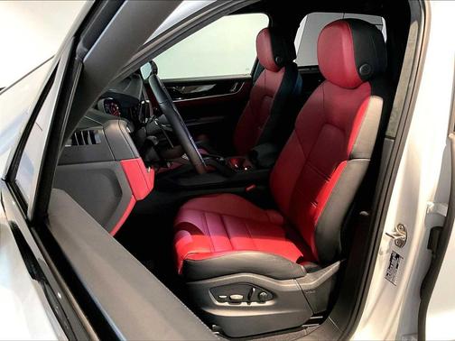 2025 Porsche Cayenne Cayenne Turbo E-Hybrid