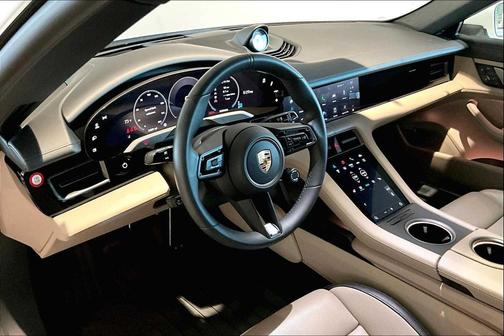 2025 Porsche Taycan RWD