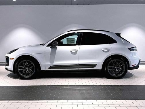 2026 Porsche Macan T
