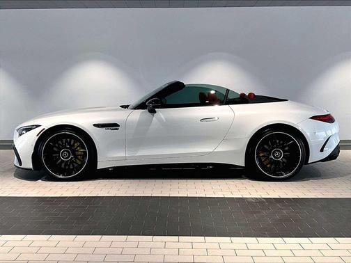 2023 Mercedes-Benz AMG SL 55 Base