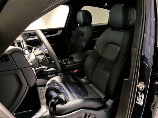 2025 Porsche Cayenne Cayenne E-Hybrid