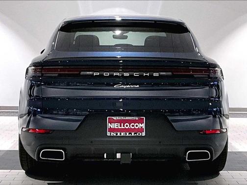 2025 Porsche Cayenne Cayenne E-Hybrid