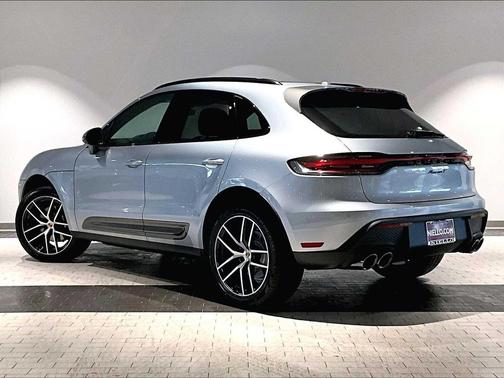 2026 Porsche Macan T