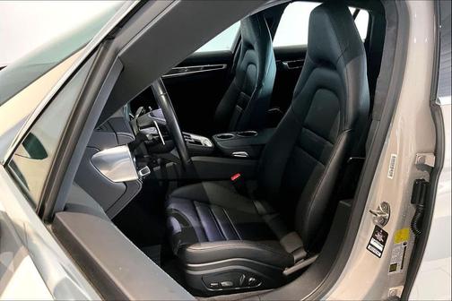 2023 Porsche Panamera Turbo S
