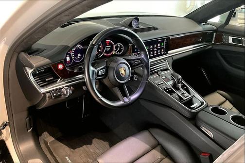 2023 Porsche Panamera Turbo S