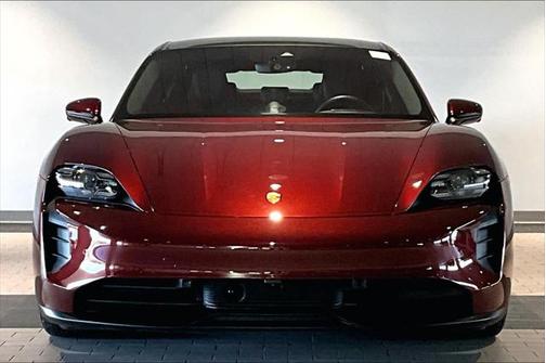 2023 Porsche Taycan GTS