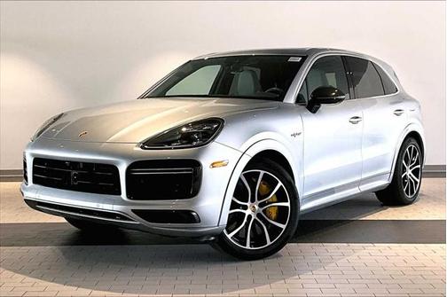 2022 Porsche Cayenne E-Hybrid S