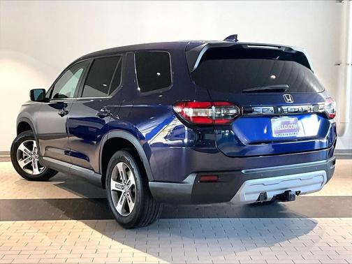 2023 Honda Pilot 2WD EX-L 8 Passenger