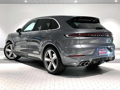 2025 Porsche Cayenne Cayenne S E-Hybrid