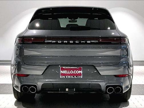 2025 Porsche Cayenne Cayenne S E-Hybrid