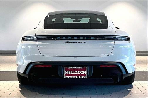 2024 Porsche Taycan GTS