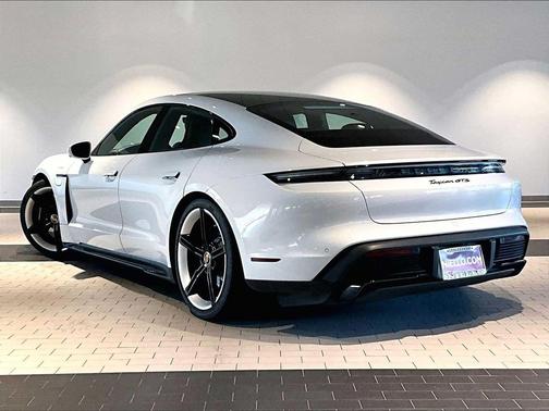 2024 Porsche Taycan GTS